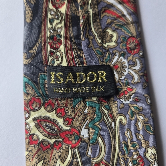 ISADOR, Elegant Paisley Men's Tie - Red and Gold.Hand Made Silk - Picture 6 of 7